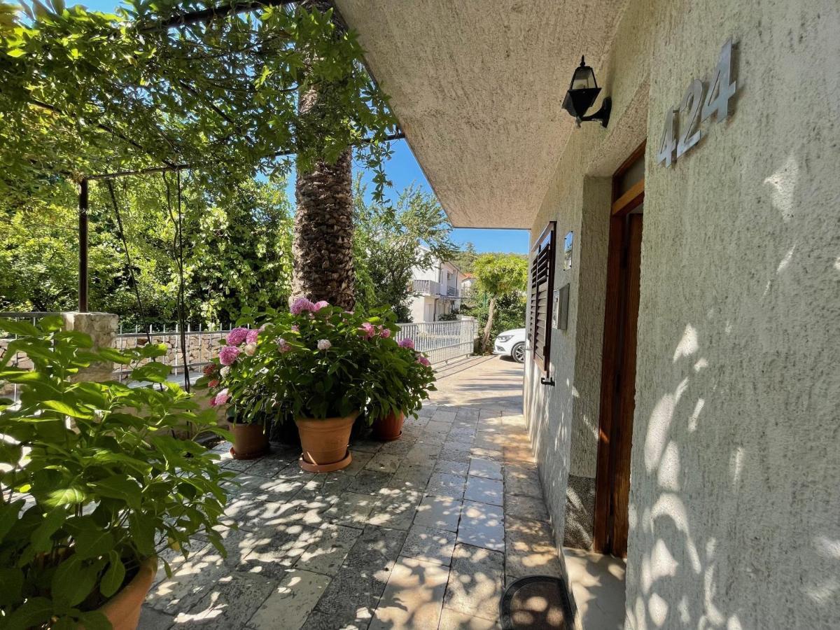 Hvar Guesthouse - Double Bedroom With Private Bathroom Jelsa  Exterior photo